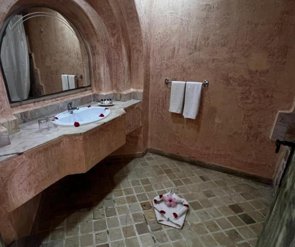 Hotel Lella Baya Hammamet Esterno foto